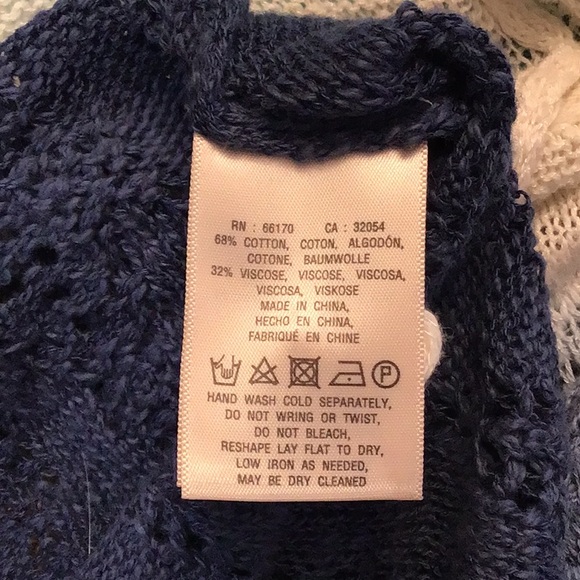 Pretty long Anthropologie  cardigan M - Picture 4 of 4